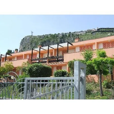 Residence Pianeta Maratea * Maratea